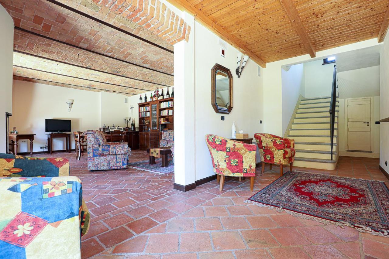 Villa Cascina Giuli Alba  Exterior foto
